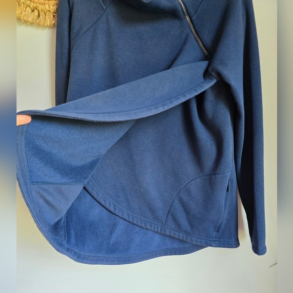 Athleta Cozy Karma Navy Blue Funnel Neck Asymmetrical Pullover Sweatshirt Medium - Picture 11 of 12
